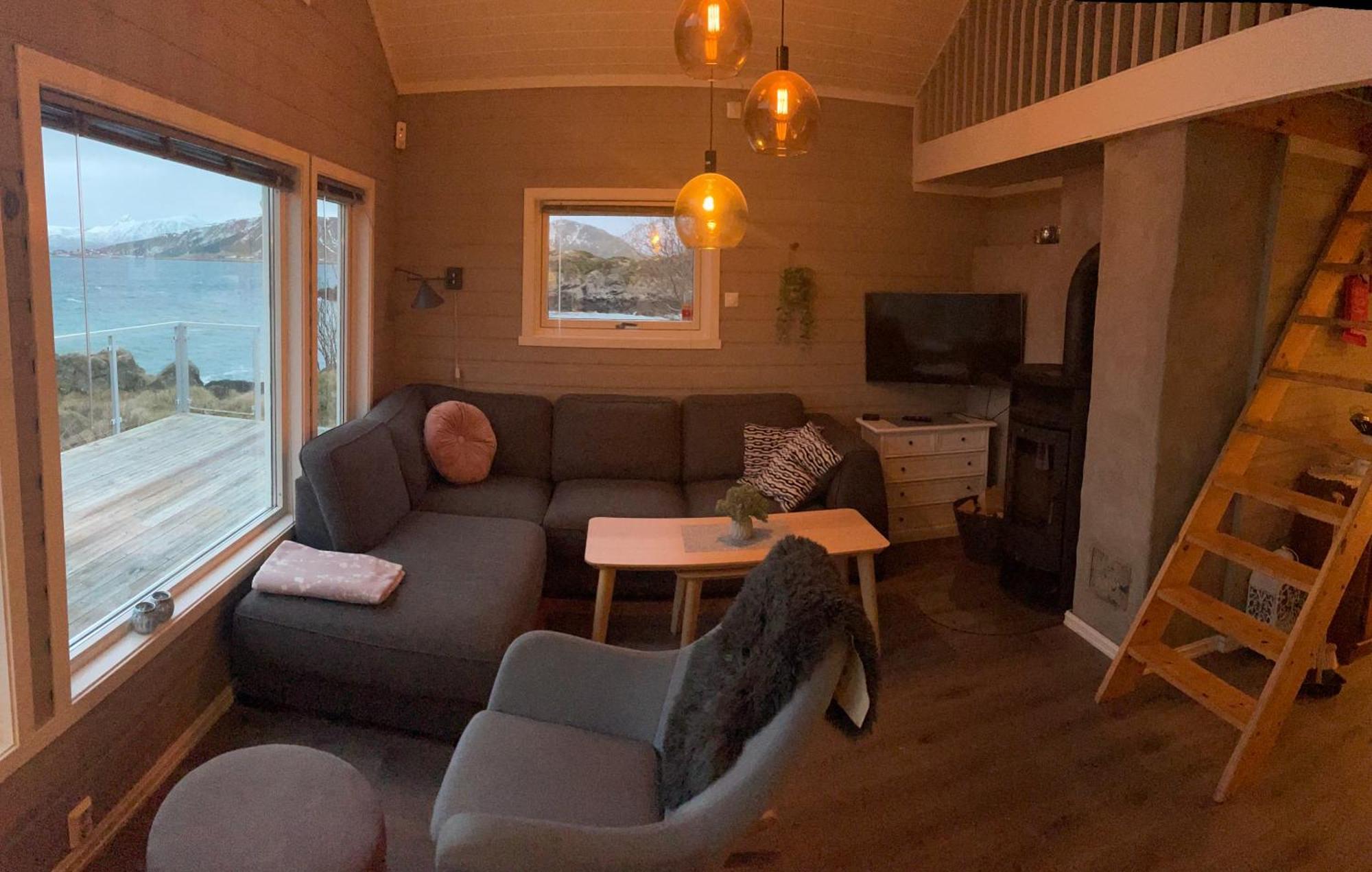 Hytte Ved Sjoen Napp Exteriér fotografie